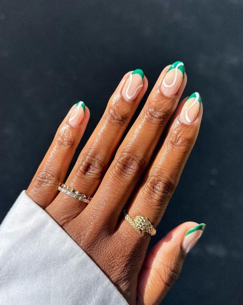 green nails