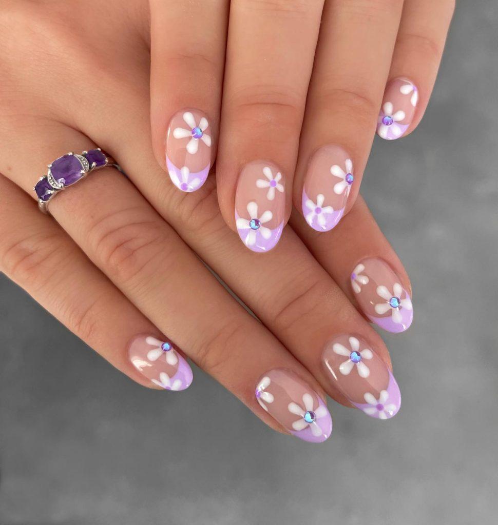 daisy nails