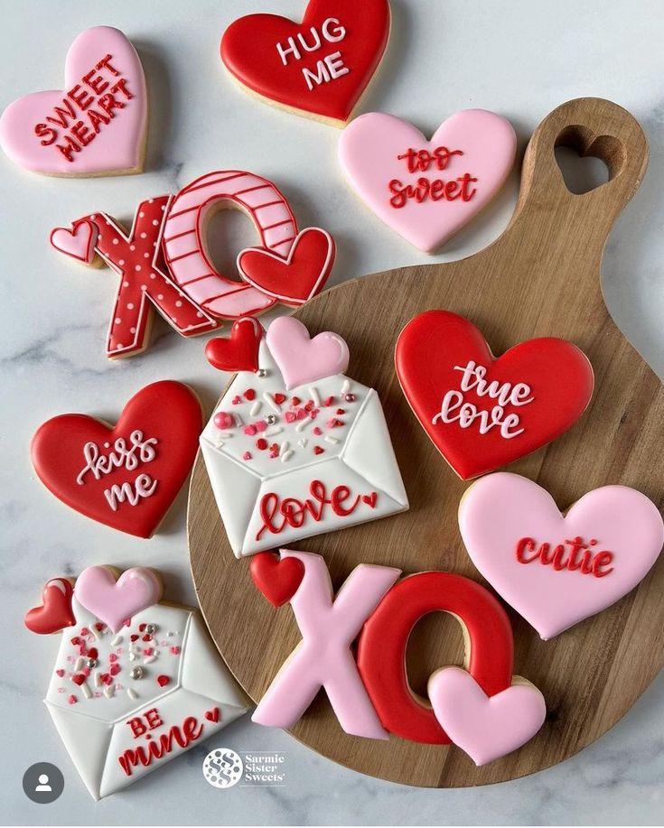 Valentine’s Day sugar cookies - ReallyRushai