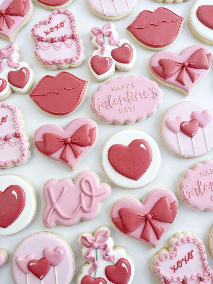 Valentine’s Day sugar cookies - ReallyRushai