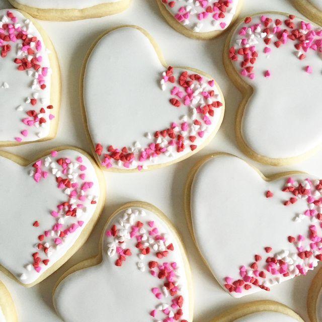 Valentine’s Day sugar cookies - ReallyRushai