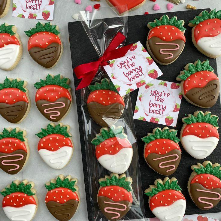 Valentine’s Day sugar cookies - ReallyRushai