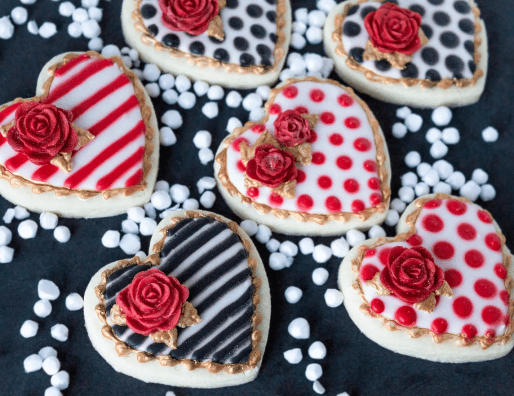 Valentine’s Day sugar cookies - ReallyRushai