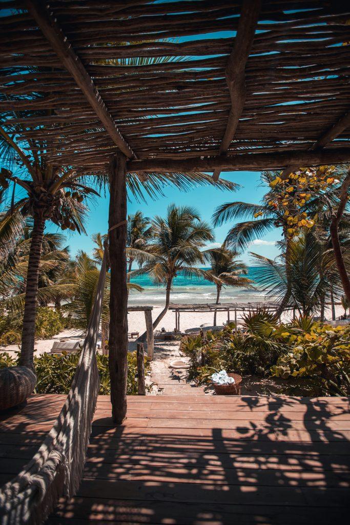 warm getaways inspo - ReallyRushai