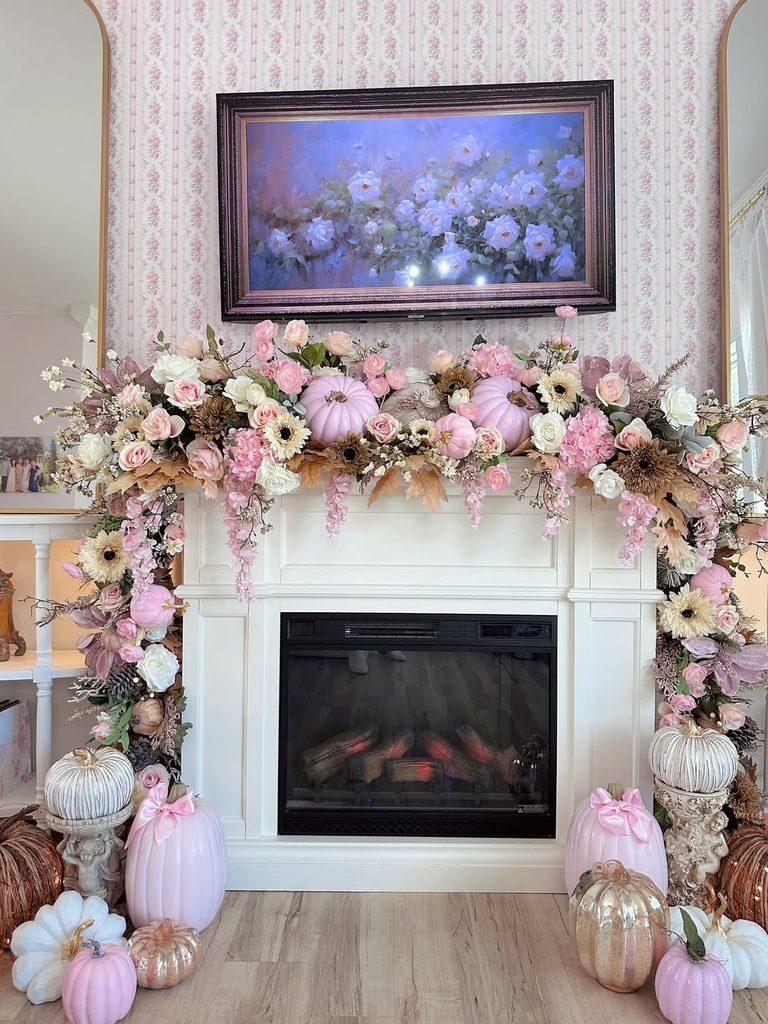 girly and pink halloween mantle decor - ReallyRushai