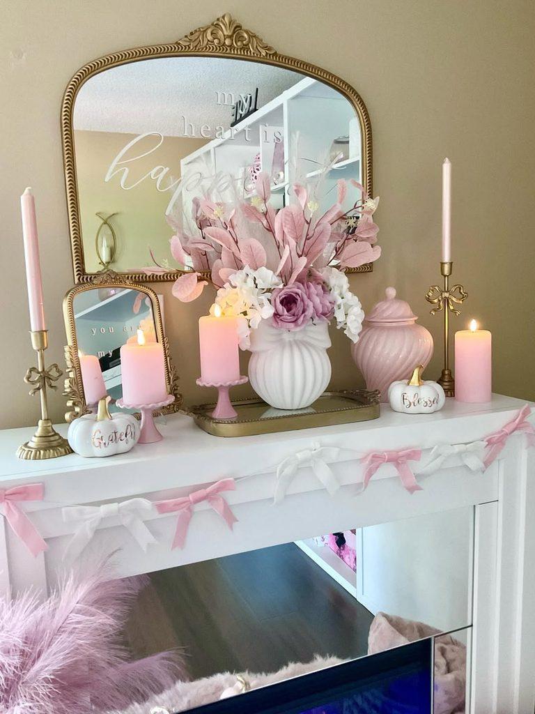 girly and pink halloween mantle decor - ReallyRushai