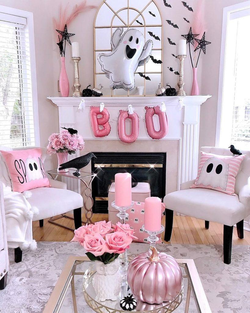 girly and pink halloween mantle decor - ReallyRushai