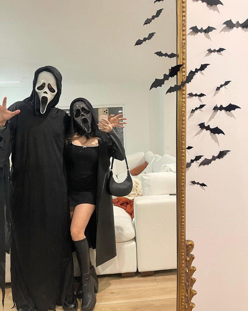 couples costumes - ReallyRushai