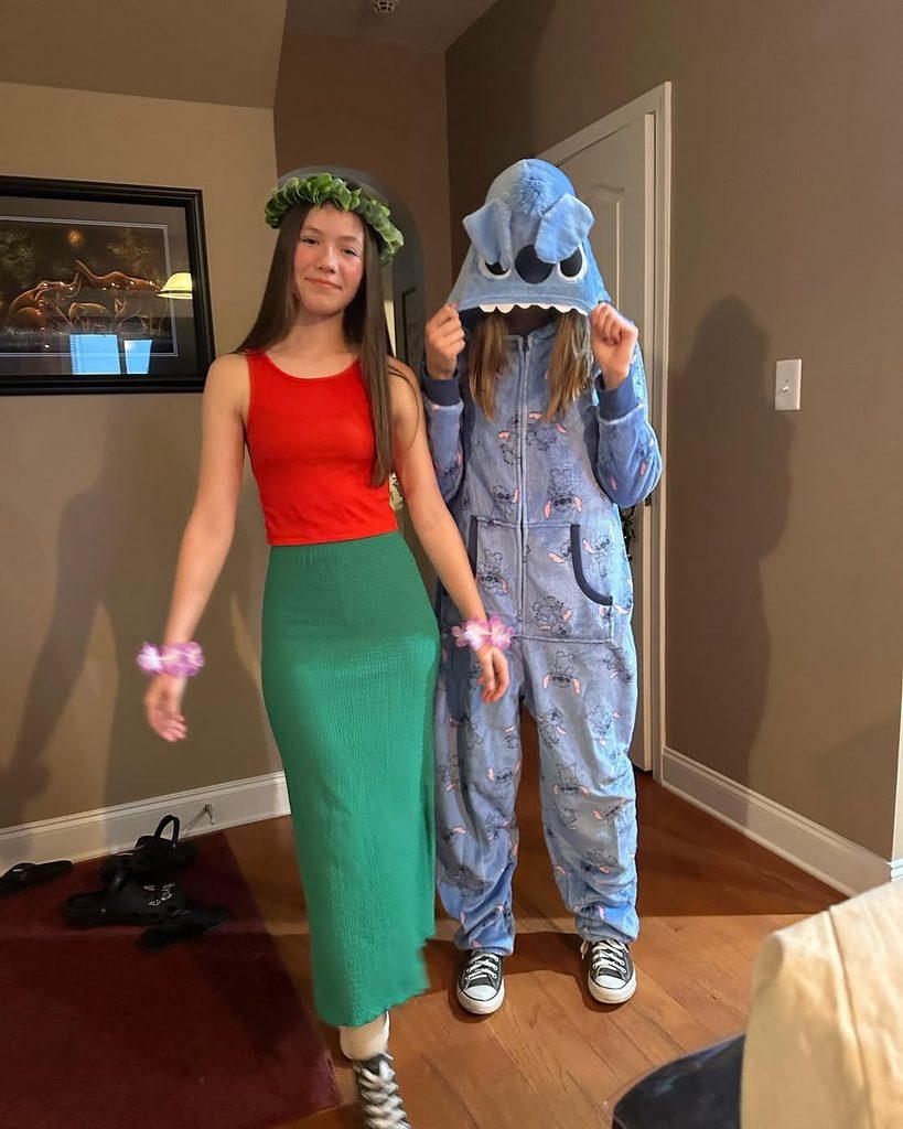 couples costumes - ReallyRushai