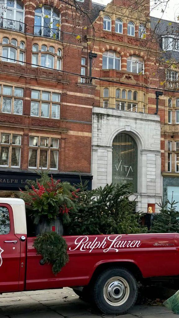 Ralph Lauren Christmas Aesthetic Wallpapers - ReallyRushai